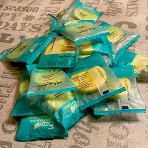 Eco Botanics Chamomile & Honey w/Organic Olive Oil Refreshing Cleansing Bar(25)